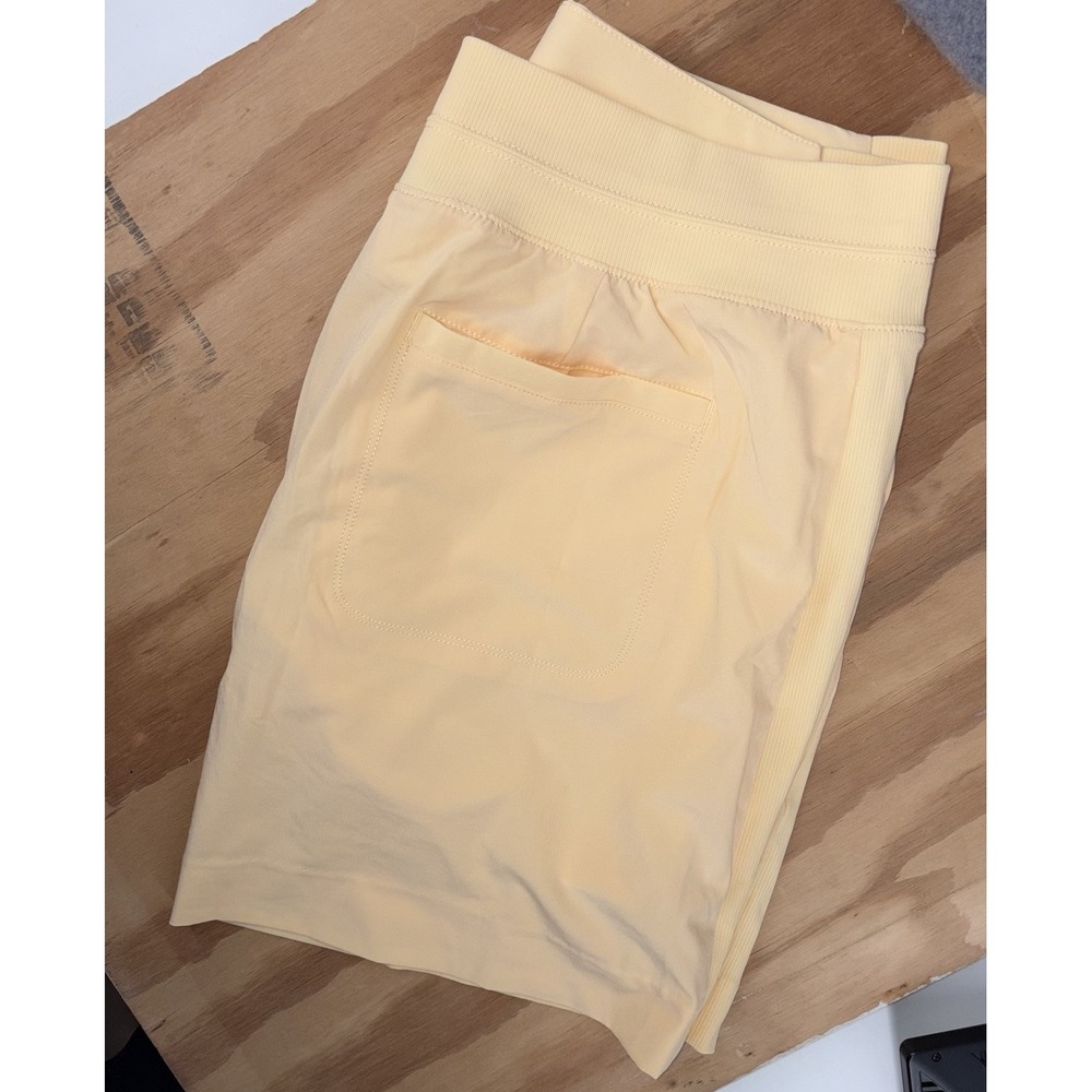 Athleta Women's Brooklyn Mid Rise 16"Golf Tennis Skirt Skort Butter Yellow 12